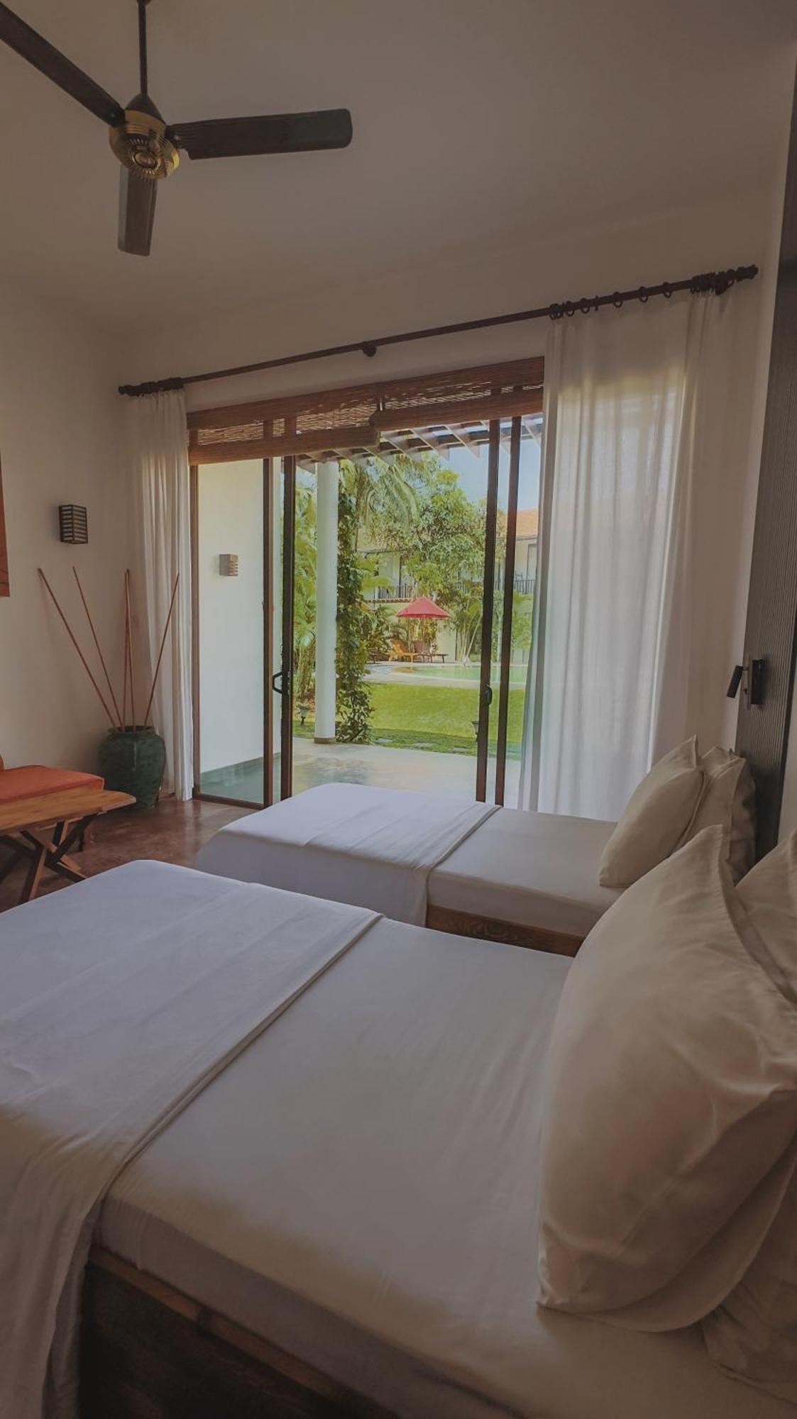 Palm Garden Ayurveda Resort อาฮานกามา ภายนอก รูปภาพ