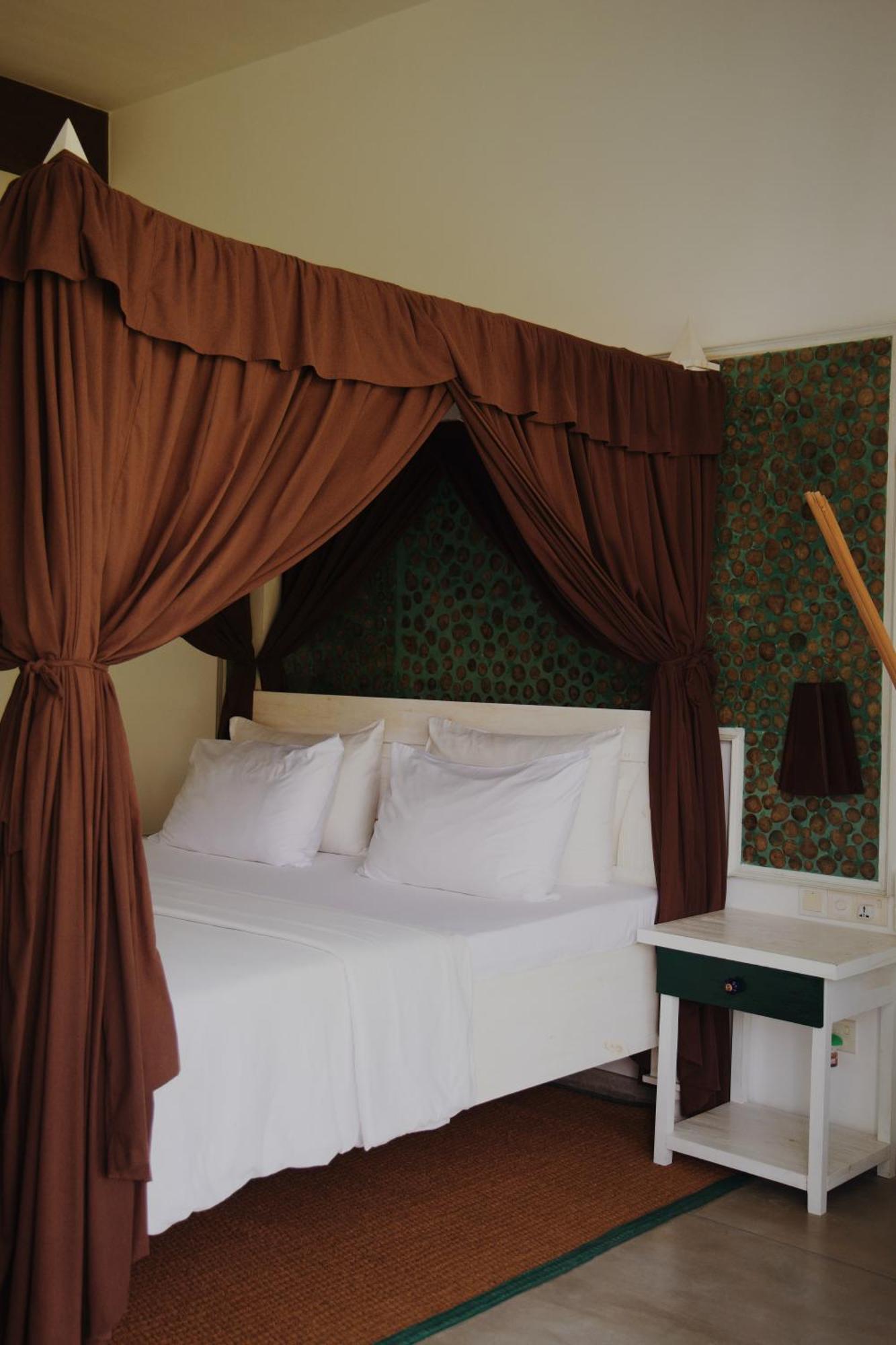 Palm Garden Ayurveda Resort อาฮานกามา ภายนอก รูปภาพ